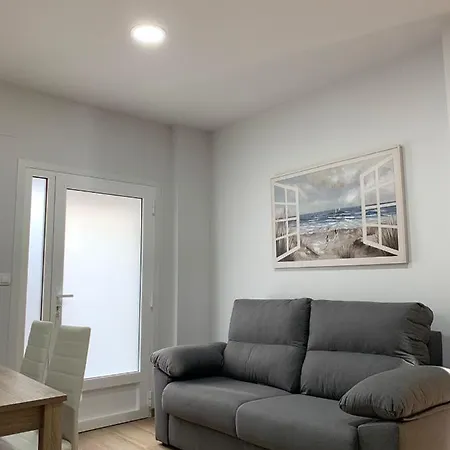 Castineiras Street 2 公寓 萨里亚